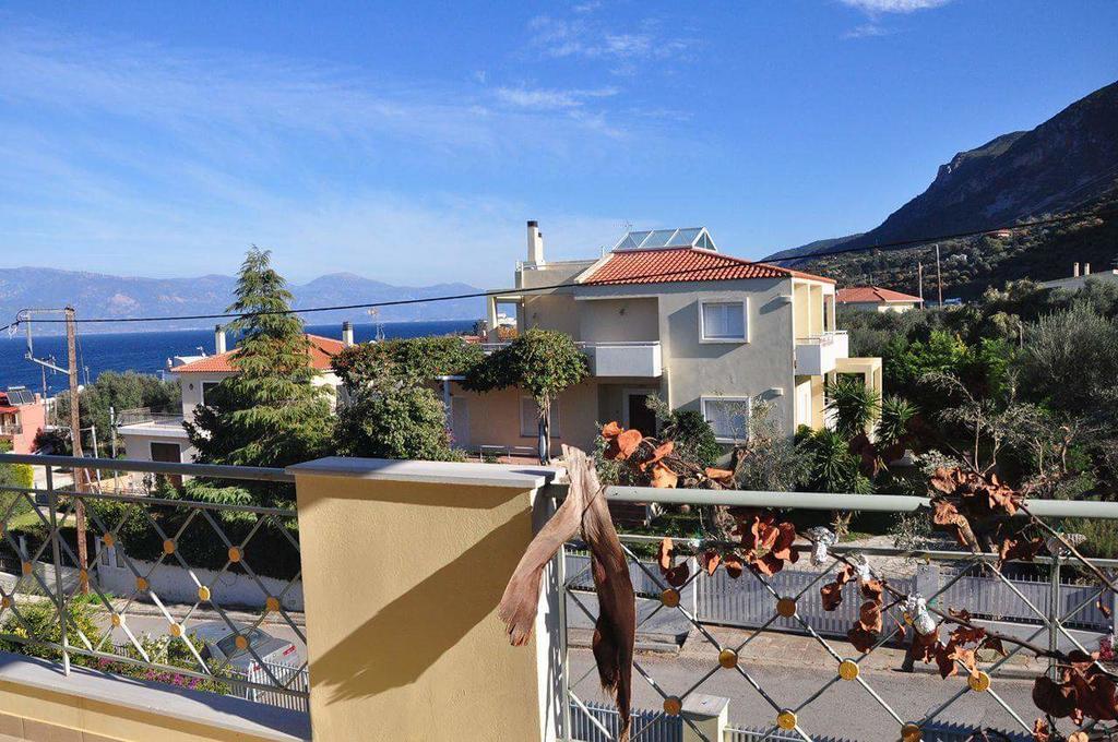 Panormos Serene Nests - Gateways To Achaia Apartment Psathopyrgos Exterior photo